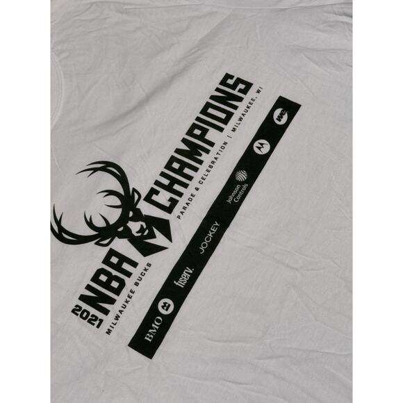 NWOT MILWAUKEE BUCKS 2021 NBA CHAMPIONS SGA WHITE SHIRT SZ XL - Picture 2 of 5